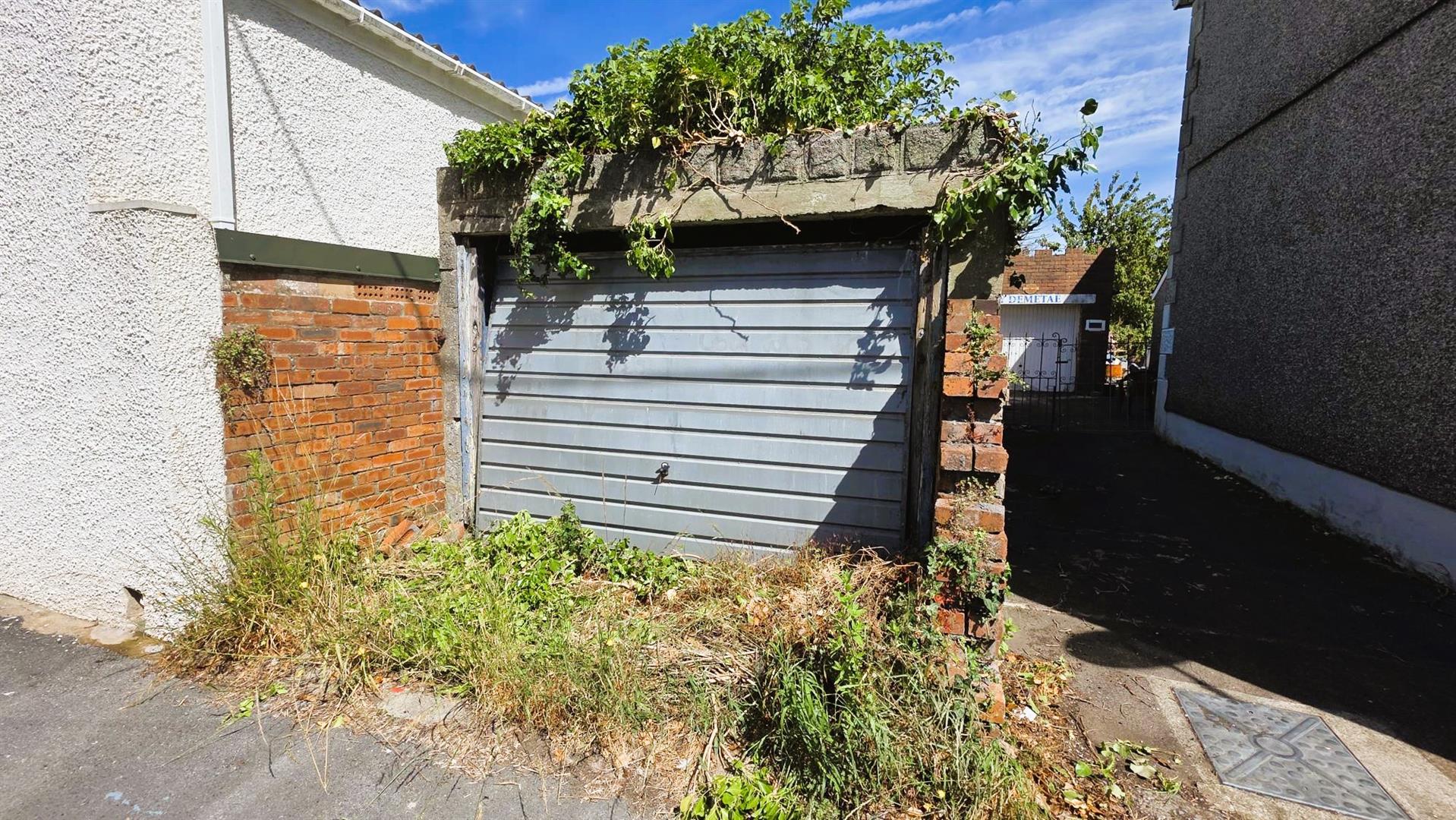 Elkington Road, Burry Port, SA16 0AD